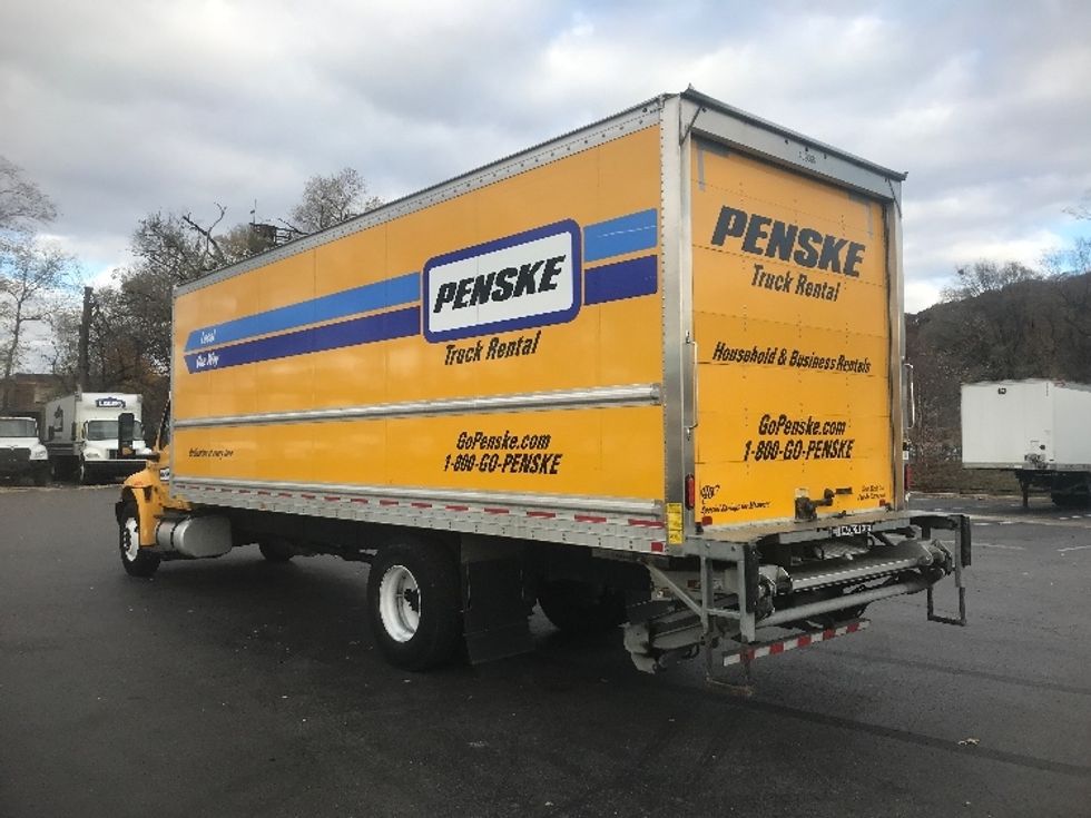 Medium Duty Box Truck-Light and Medium Duty Trucks-International-2022-MV607-Akron-OH-211,431\n\t\tmiles-$ 49,500 - Image 6