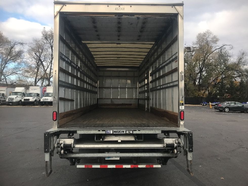 Medium Duty Box Truck-Light and Medium Duty Trucks-International-2022-MV607-Akron-OH-211,431\n\t\tmiles-$ 49,500 - Image 8