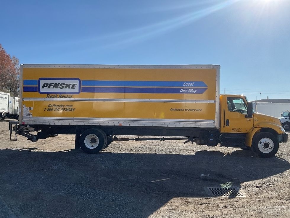 Medium Duty Box Truck-Light and Medium Duty Trucks-International-2022-MV607-Akron-OH-222,123\n\t\tmiles-$ 48,750 - Image 15