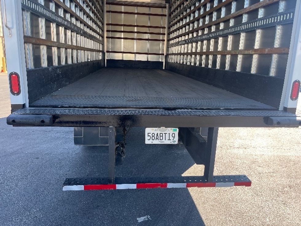 Medium Duty Box Truck-Light and Medium Duty Trucks-International-2022-MV607-Alabaster-AL-89,315\n\t\tmiles-$ 73,750 - Image 10