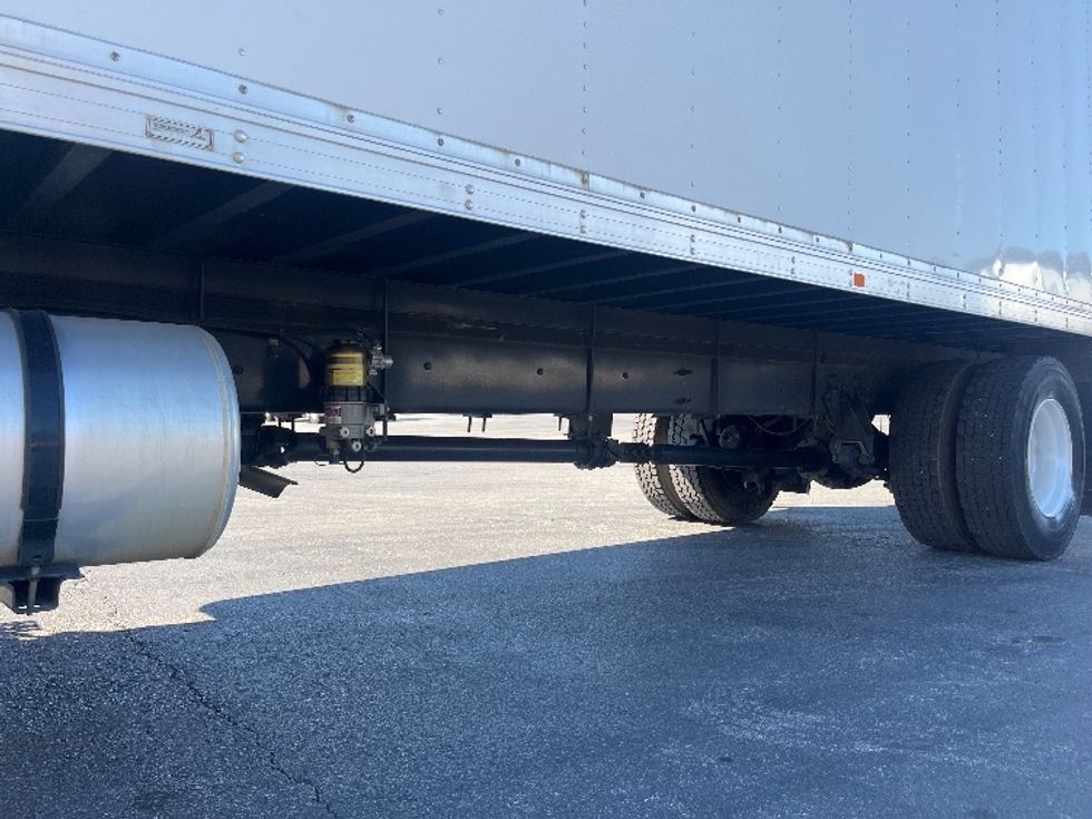 Medium Duty Box Truck-Light and Medium Duty Trucks-International-2022-MV607-Alabaster-AL-89,315\n\t\tmiles-$ 73,750 - Image 5