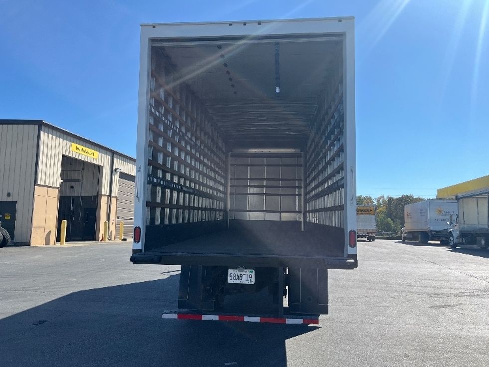 Medium Duty Box Truck-Light and Medium Duty Trucks-International-2022-MV607-Alabaster-AL-89,315\n\t\tmiles-$ 73,750 - Image 8