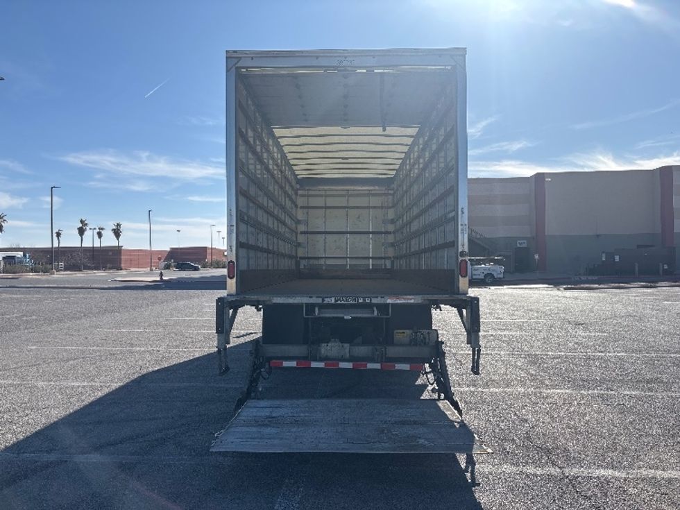 Medium Duty Box Truck-Light and Medium Duty Trucks-International-2022-MV607-Albuquerque-NM-296,614\n\t\tmiles-$ 39,000 - Image 9