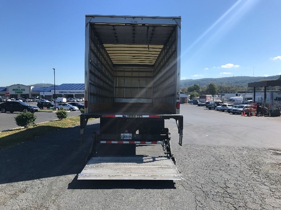 Medium Duty Box Truck-Light and Medium Duty Trucks-International-2022-MV607-Allentown-PA-251,902\n\t\tmiles-$ 42,250 - Image 9