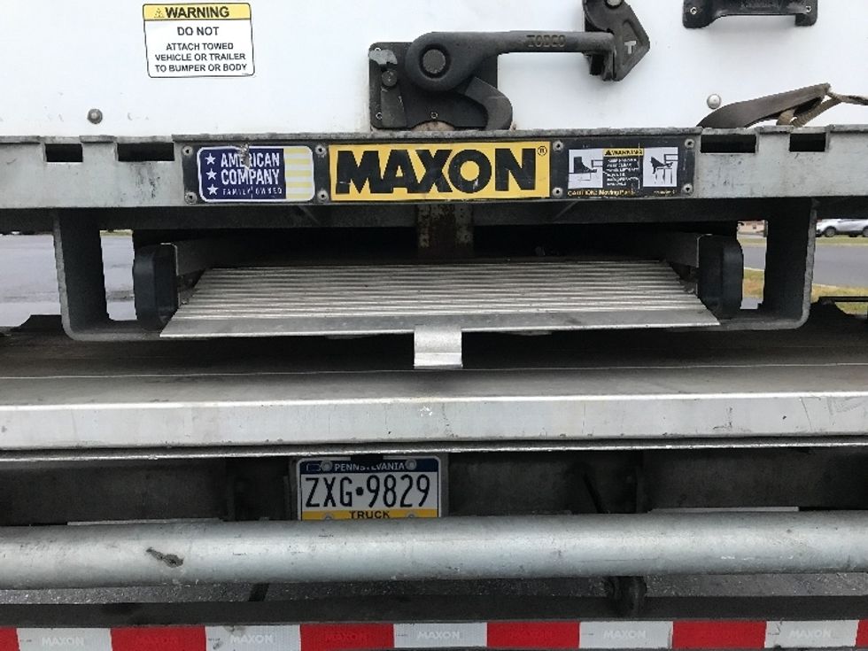 Medium Duty Box Truck-Light and Medium Duty Trucks-International-2022-MV607-Allentown-PA-96,101\n\t\tmiles-$ 70,750 - Image 25