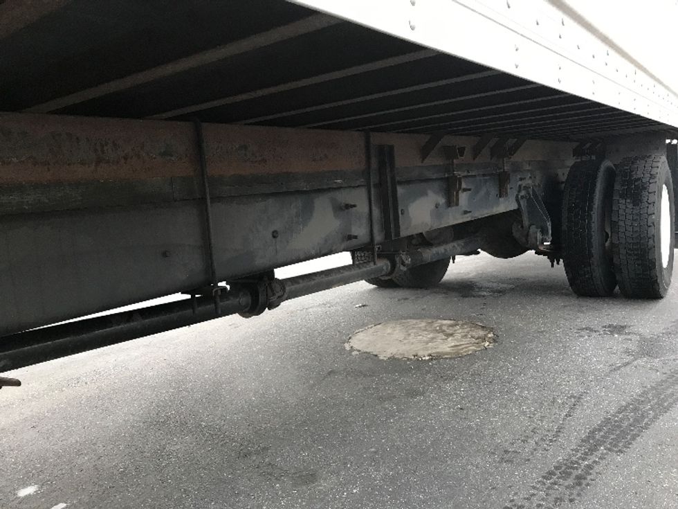 Medium Duty Box Truck-Light and Medium Duty Trucks-International-2022-MV607-Allentown-PA-96,101\n\t\tmiles-$ 70,750 - Image 5