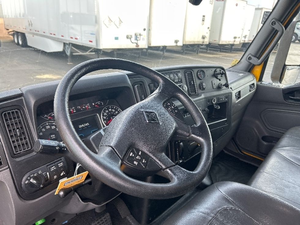 Medium Duty Box Truck-Light and Medium Duty Trucks-International-2022-MV607-Anaheim-CA-205,201\n\t\tmiles-$ 53,000 - Image 13