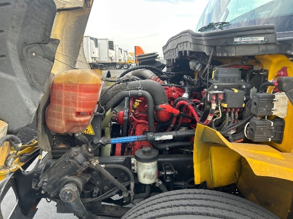 Medium Duty Box Truck-Light and Medium Duty Trucks-International-2022-MV607-Anaheim-CA-205,201\n\t\tmiles-$ 53,000 - Image 23