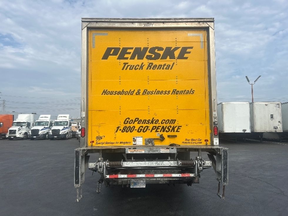 Medium Duty Box Truck-Light and Medium Duty Trucks-International-2022-MV607-Anaheim-CA-205,201\n\t\tmiles-$ 53,000 - Image 8