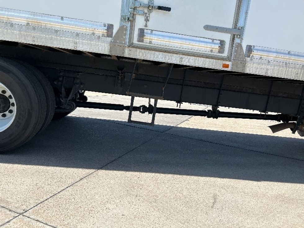 Medium Duty Box Truck-Light and Medium Duty Trucks-International-2022-MV607-Arlington-TX-150,417\n\t\tmiles-$ 66,000 - Image 14