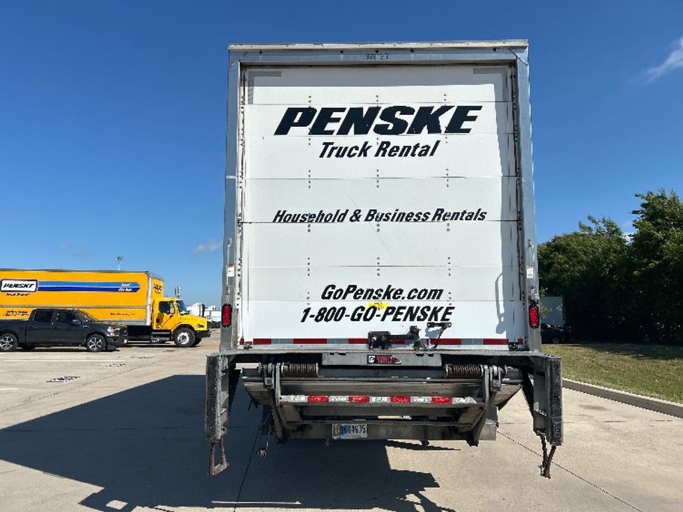 Medium Duty Box Truck-Light and Medium Duty Trucks-International-2022-MV607-Arlington-TX-297,846\n\t\tmiles-$ 35,750 - Image 7