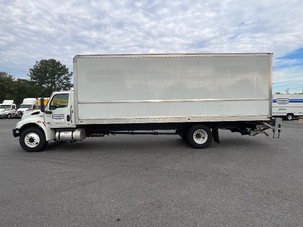 Medium Duty Box Truck-Light and Medium Duty Trucks-International-2022-MV607-Atlanta (Forest Park)-GA-139,000\n\t\tmiles-$ 71,000 - Image 4