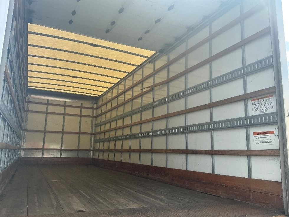 Medium Duty Box Truck-Light and Medium Duty Trucks-International-2022-MV607-Atlanta (Forest Park)-GA-139,000\n\t\tmiles-$ 71,000 - Image 12