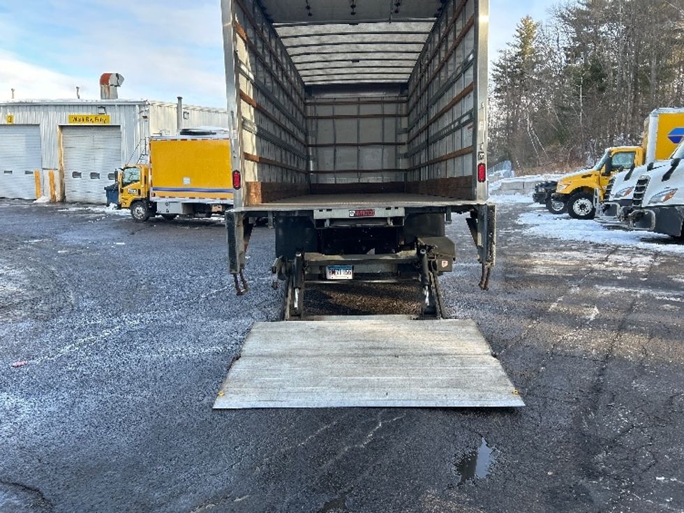 Medium Duty Box Truck-Light and Medium Duty Trucks-International-2022-MV607-Auburn-MA-197,564\n\t\tmiles-$ 50,750 - Image 9