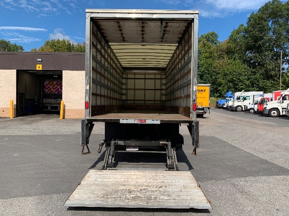 Medium Duty Box Truck-Light and Medium Duty Trucks-International-2022-MV607-Auburn-MA-281,456\n\t\tmiles-$ 34,500 - Image 9
