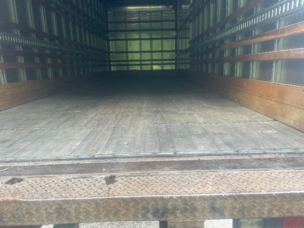 Medium Duty Box Truck-Light and Medium Duty Trucks-International-2022-MV607-Auburn-MA-305,671\n\t\tmiles-$ 33,250 - Image 9
