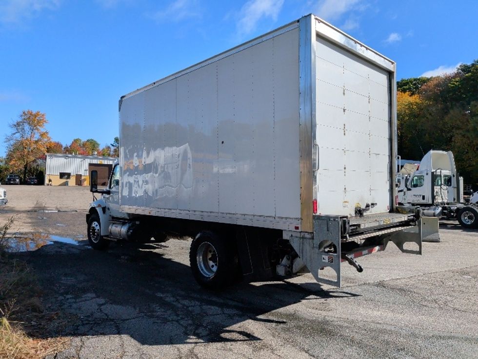 Medium Duty Box Truck-Light and Medium Duty Trucks-International-2022-MV607-Auburn-MA-5,943\n\t\tmiles-$ 69,750 - Image 6