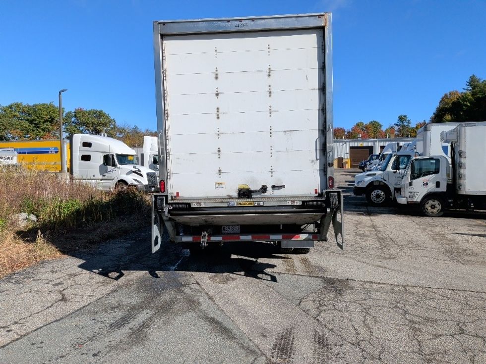 Medium Duty Box Truck-Light and Medium Duty Trucks-International-2022-MV607-Auburn-MA-5,943\n\t\tmiles-$ 69,750 - Image 7