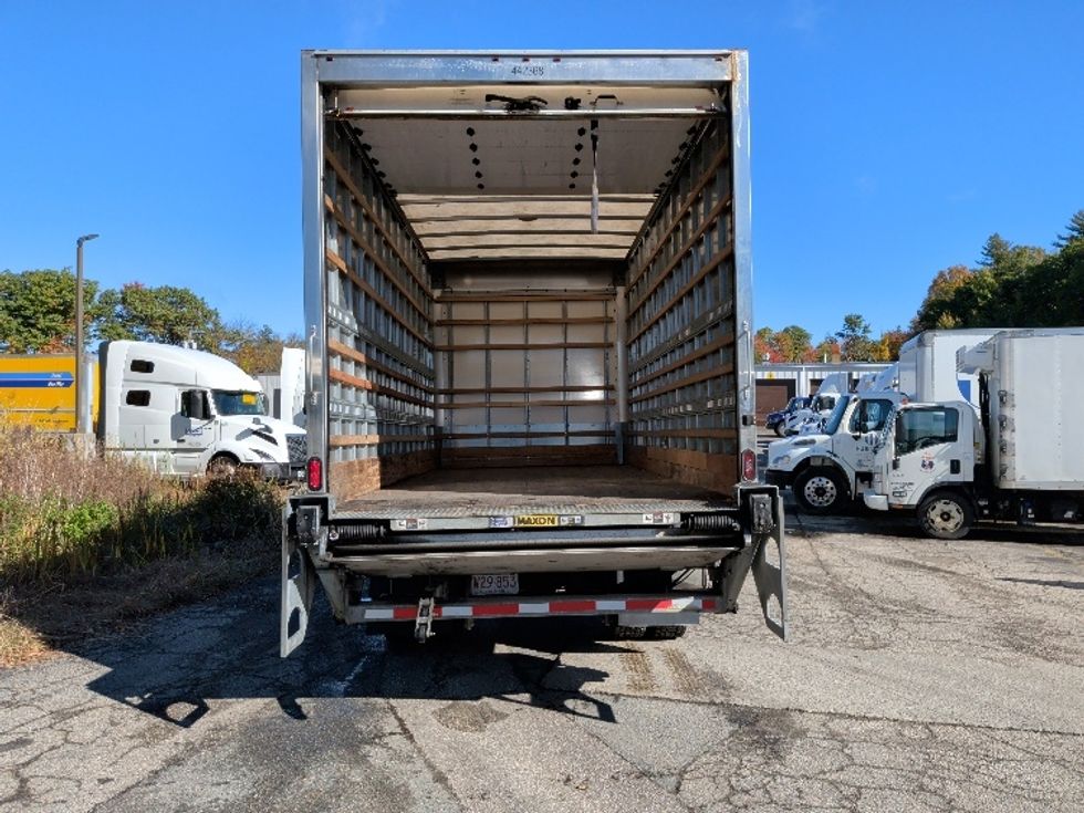 Medium Duty Box Truck-Light and Medium Duty Trucks-International-2022-MV607-Auburn-MA-5,943\n\t\tmiles-$ 69,750 - Image 8