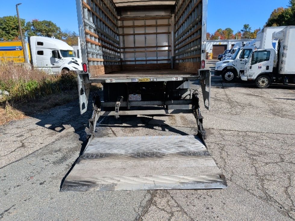 Medium Duty Box Truck-Light and Medium Duty Trucks-International-2022-MV607-Auburn-MA-5,943\n\t\tmiles-$ 69,750 - Image 9