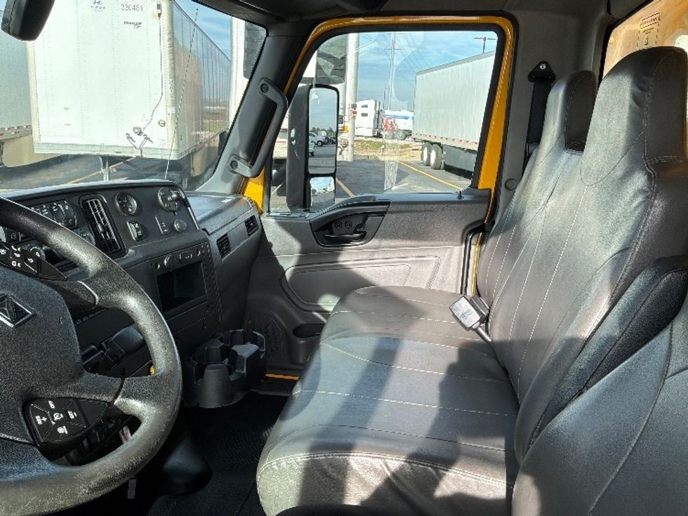 Medium Duty Box Truck-Light and Medium Duty Trucks-International-2022-MV607-Aurora-CO-168,826\n\t\tmiles-$ 68,250 - Image 19