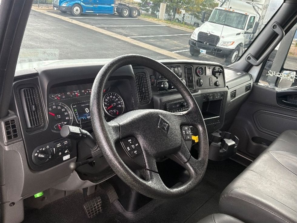 Medium Duty Box Truck-Light and Medium Duty Trucks-International-2022-MV607-Aurora-CO-243,558\n\t\tmiles-$ 42,250 - Image 17