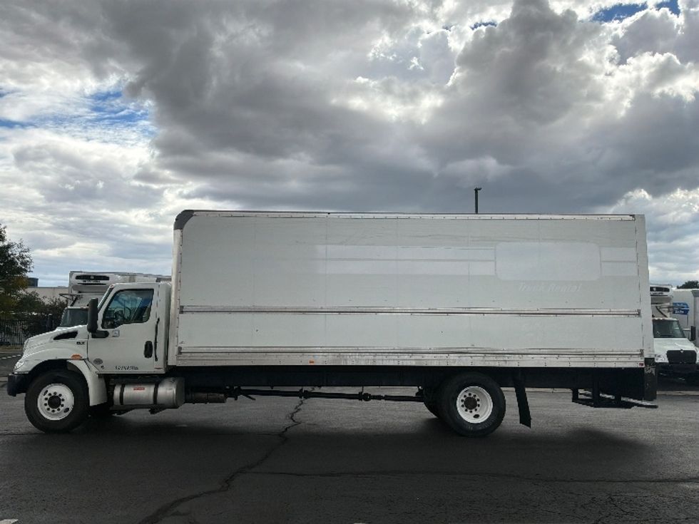Medium Duty Box Truck-Light and Medium Duty Trucks-International-2022-MV607-Aurora-CO-243,558\n\t\tmiles-$ 42,250 - Image 4
