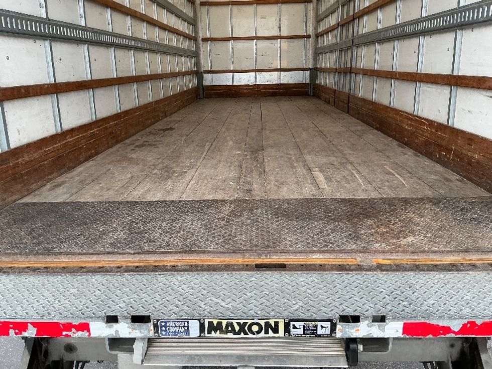 Medium Duty Box Truck-Light and Medium Duty Trucks-International-2022-MV607-Austin-TX-125,671\n\t\tmiles-$ 70,500 - Image 10