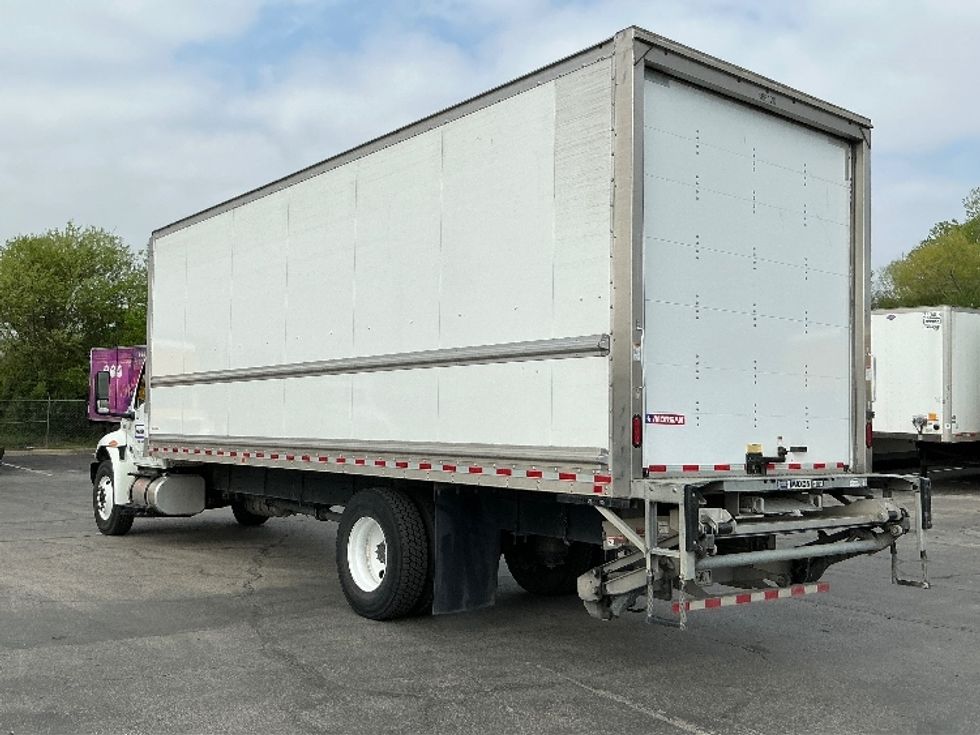 Medium Duty Box Truck-Light and Medium Duty Trucks-International-2022-MV607-Austin-TX-136,904\n\t\tmiles-$ 68,500 - Image 6
