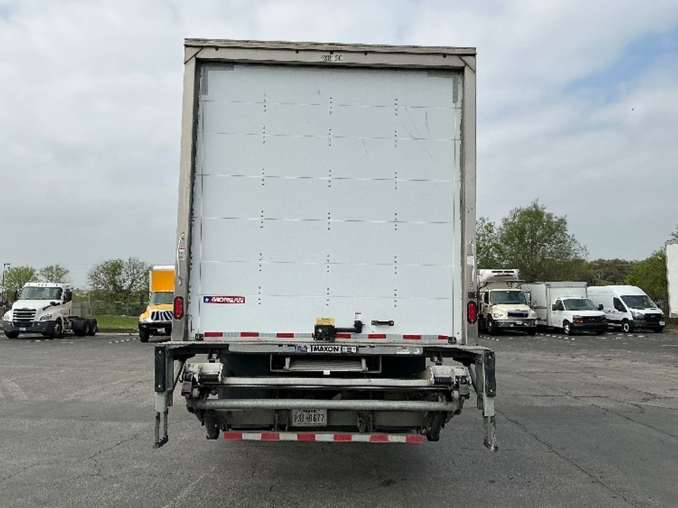 Medium Duty Box Truck-Light and Medium Duty Trucks-International-2022-MV607-Austin-TX-136,904\n\t\tmiles-$ 68,500 - Image 7