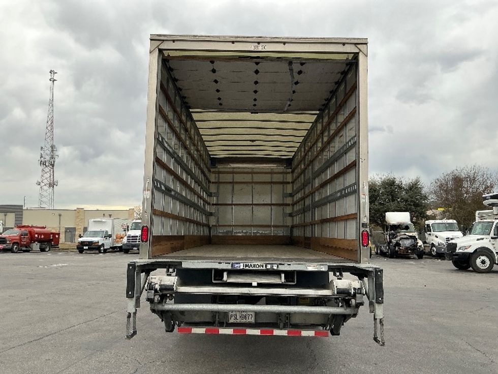 Medium Duty Box Truck-Light and Medium Duty Trucks-International-2022-MV607-Austin-TX-136,904\n\t\tmiles-$ 68,500 - Image 8