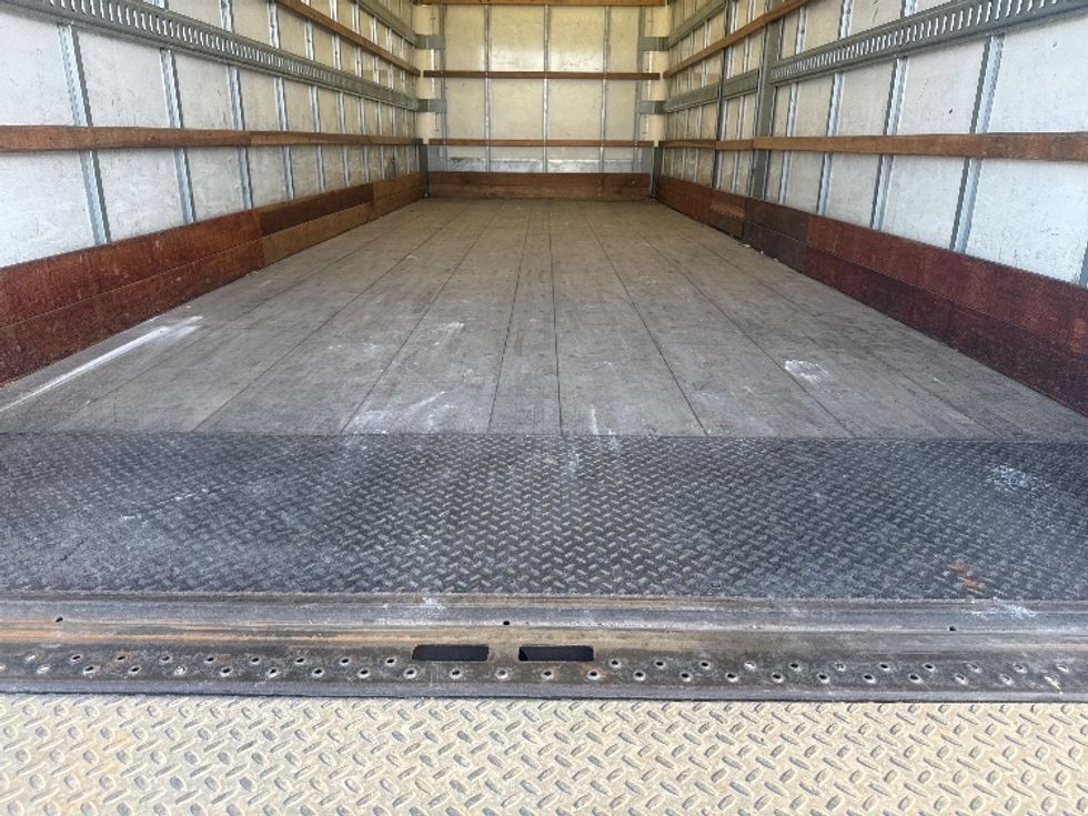 Medium Duty Box Truck-Light and Medium Duty Trucks-International-2022-MV607-Austin-TX-231,337\n\t\tmiles-$ 54,500 - Image 10