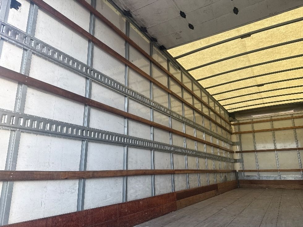 Medium Duty Box Truck-Light and Medium Duty Trucks-International-2022-MV607-Austin-TX-231,337\n\t\tmiles-$ 54,500 - Image 11