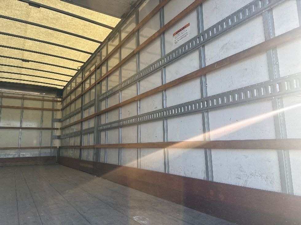 Medium Duty Box Truck-Light and Medium Duty Trucks-International-2022-MV607-Austin-TX-231,337\n\t\tmiles-$ 54,500 - Image 12
