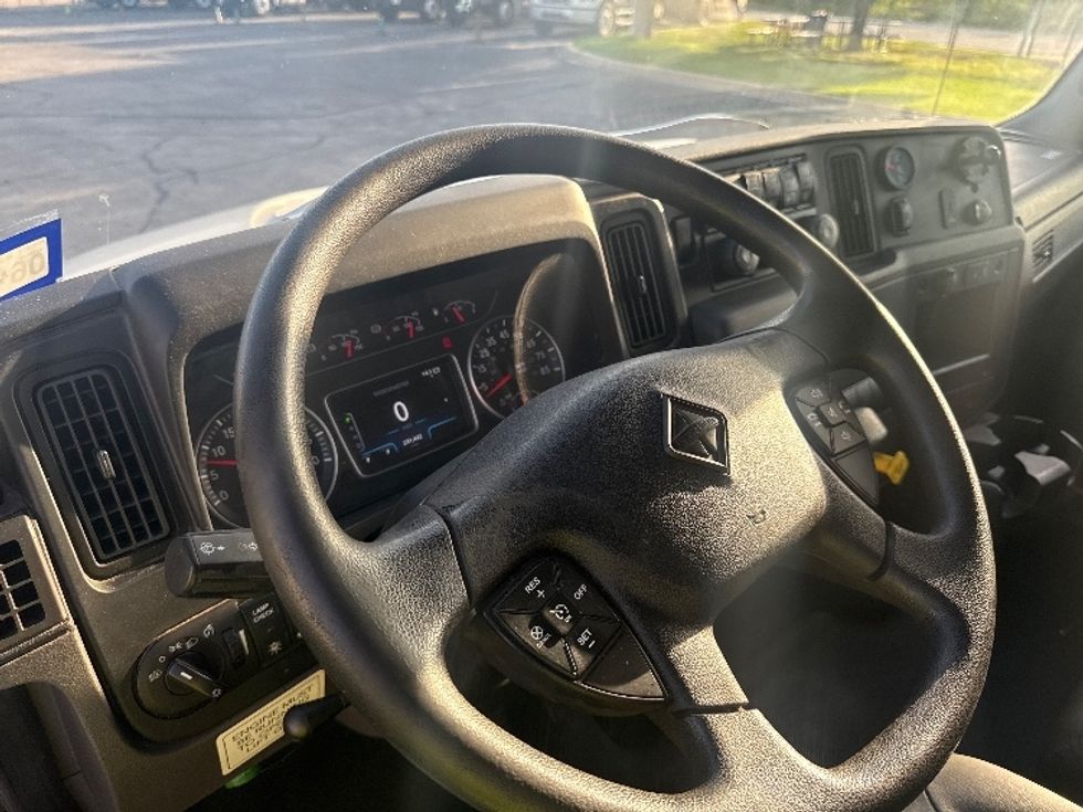 Medium Duty Box Truck-Light and Medium Duty Trucks-International-2022-MV607-Austin-TX-231,337\n\t\tmiles-$ 54,500 - Image 17