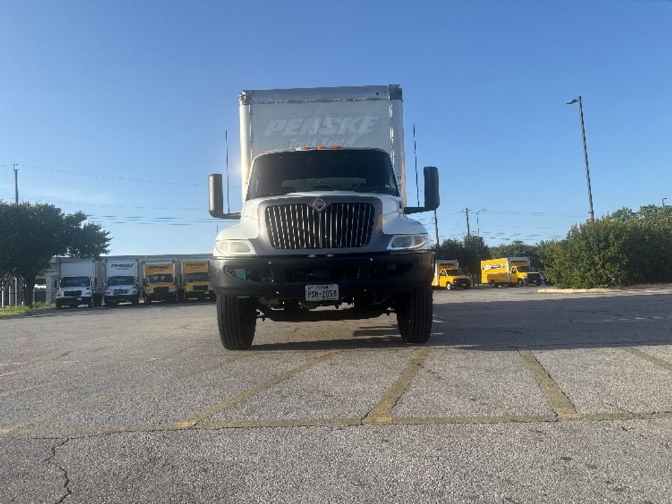Medium Duty Box Truck-Light and Medium Duty Trucks-International-2022-MV607-Austin-TX-231,337\n\t\tmiles-$ 54,500 - Image 2