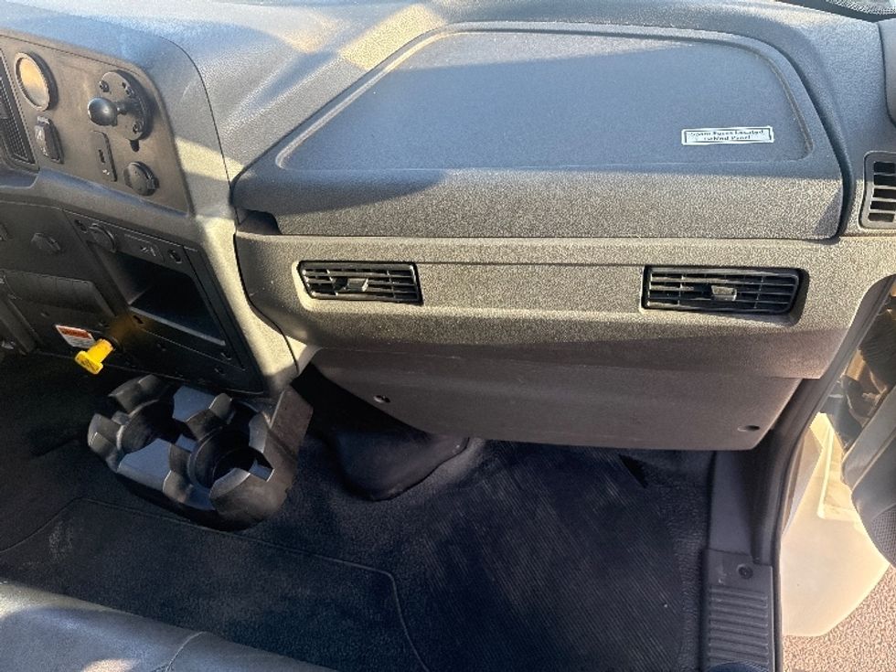 Medium Duty Box Truck-Light and Medium Duty Trucks-International-2022-MV607-Austin-TX-231,337\n\t\tmiles-$ 54,500 - Image 21