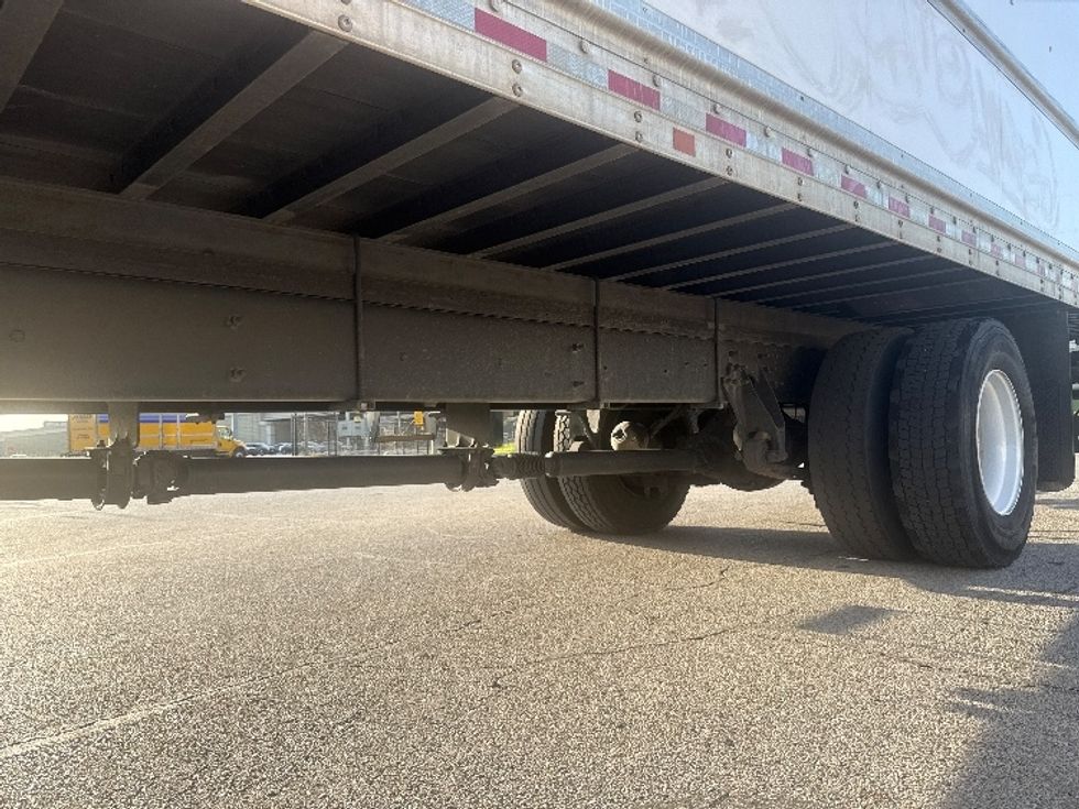 Medium Duty Box Truck-Light and Medium Duty Trucks-International-2022-MV607-Austin-TX-231,337\n\t\tmiles-$ 54,500 - Image 5