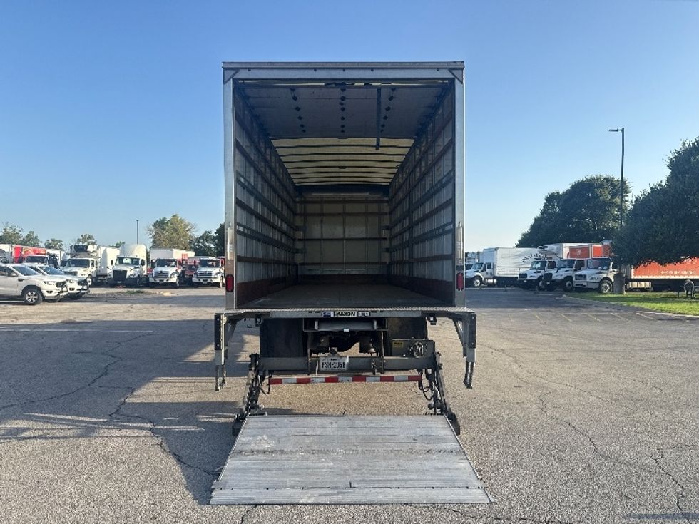 Medium Duty Box Truck-Light and Medium Duty Trucks-International-2022-MV607-Austin-TX-231,337\n\t\tmiles-$ 54,500 - Image 9