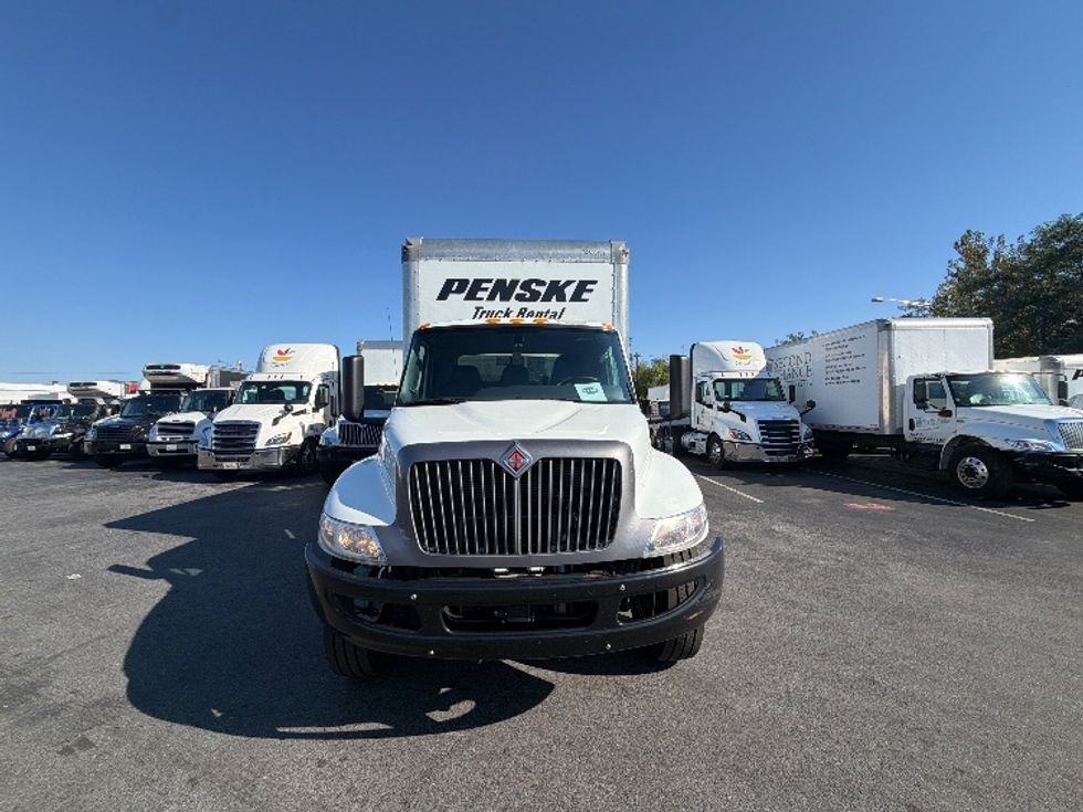 Medium Duty Box Truck-Light and Medium Duty Trucks-International-2022-MV607-Baltimore-MD-230,737\n\t\tmiles-$ 42,750 - Image 2