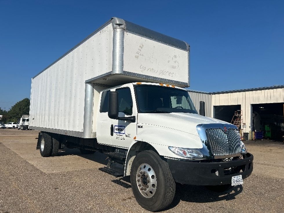 Medium Duty Box Truck-Light and Medium Duty Trucks-International-2022-MV607-Belden-MS-128,116\n\t\tmiles-$ 80,500 - Image 1