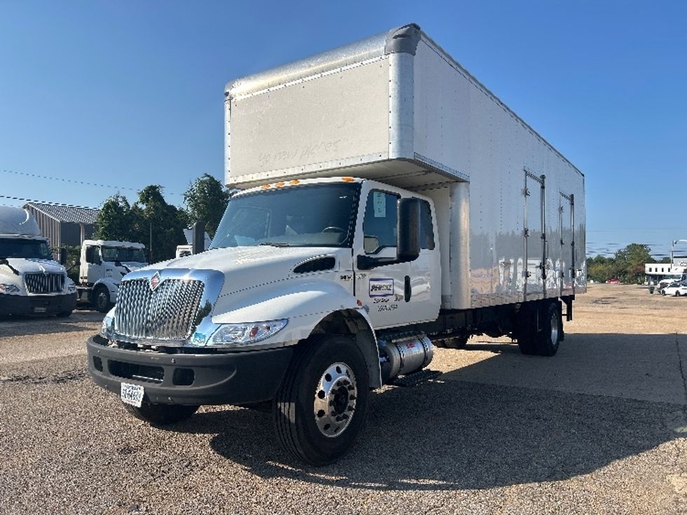 Medium Duty Box Truck-Light and Medium Duty Trucks-International-2022-MV607-Belden-MS-128,116\n\t\tmiles-$ 80,500 - Image 3