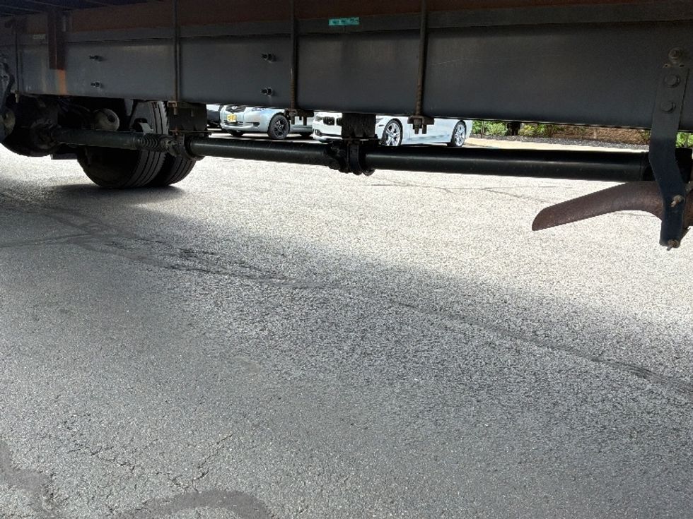 Medium Duty Box Truck-Light and Medium Duty Trucks-International-2022-MV607-Bensalem-PA-237,915\n\t\tmiles-$ 39,000 - Image 14