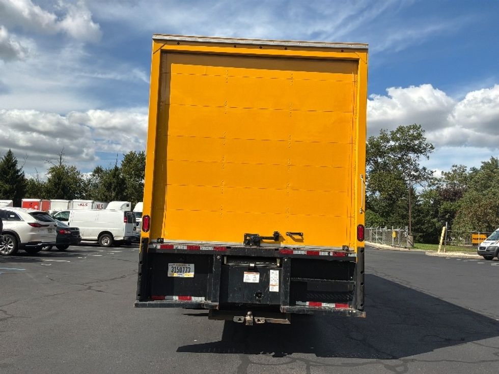Medium Duty Box Truck-Light and Medium Duty Trucks-International-2022-MV607-Bensalem-PA-237,915\n\t\tmiles-$ 39,000 - Image 7