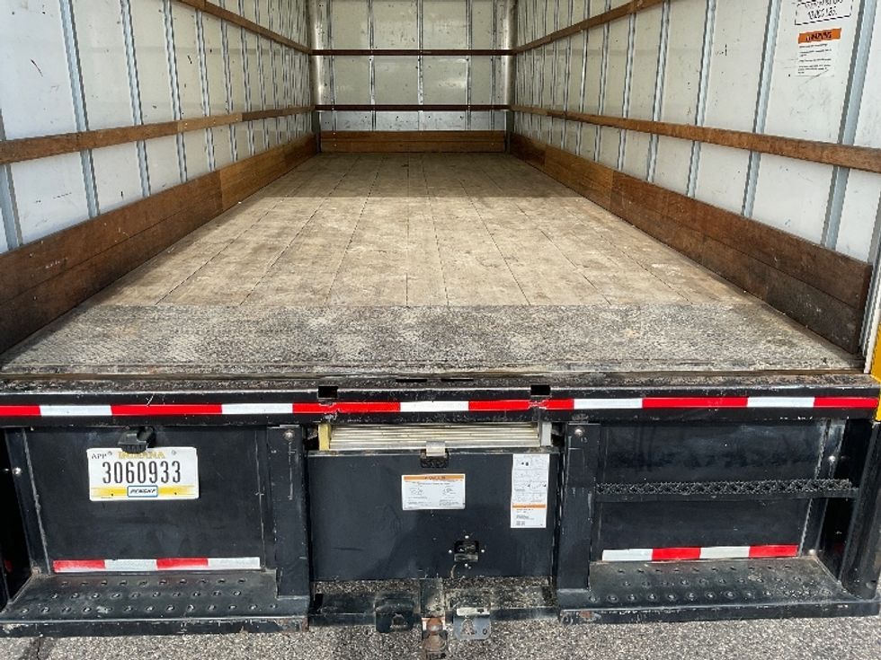 Medium Duty Box Truck-Light and Medium Duty Trucks-International-2022-MV607-Billings-MT-205,955\n\t\tmiles-$ 42,500 - Image 9