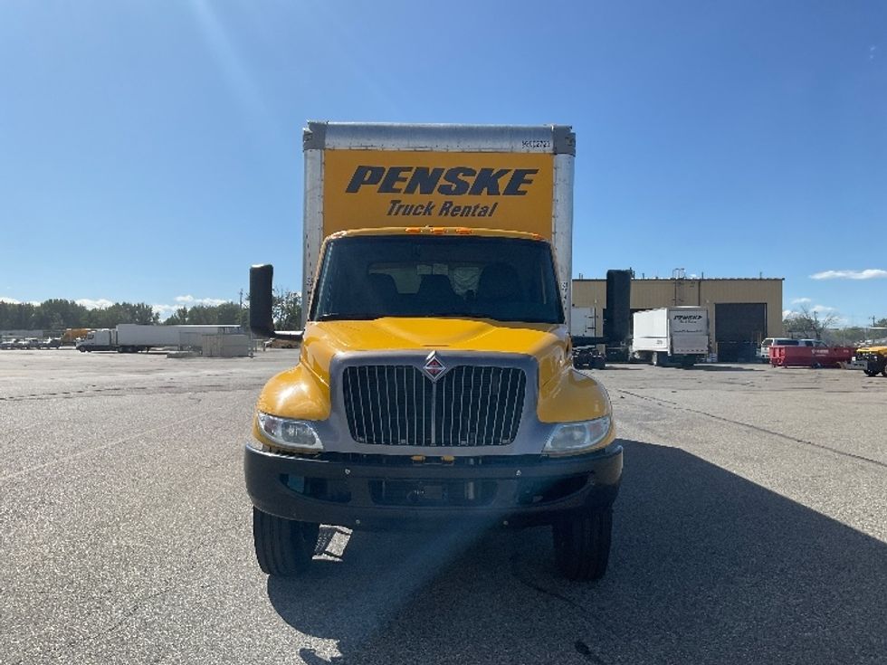 Medium Duty Box Truck-Light and Medium Duty Trucks-International-2022-MV607-Billings-MT-261,910\n\t\tmiles-$ 33,750 - Image 2