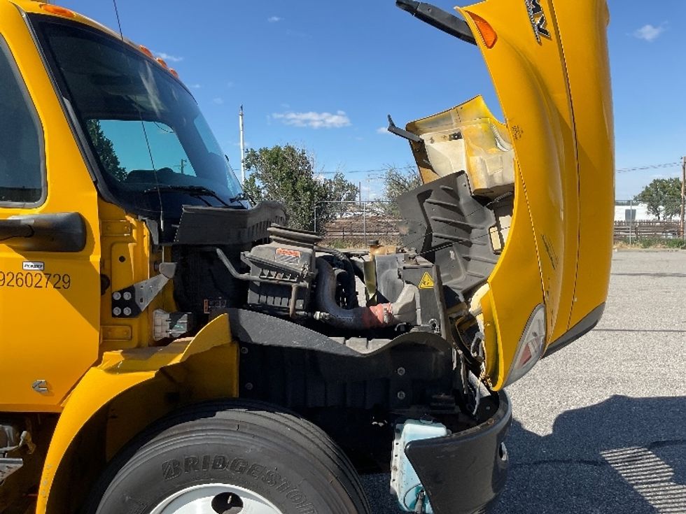 Medium Duty Box Truck-Light and Medium Duty Trucks-International-2022-MV607-Billings-MT-261,910\n\t\tmiles-$ 33,750 - Image 22