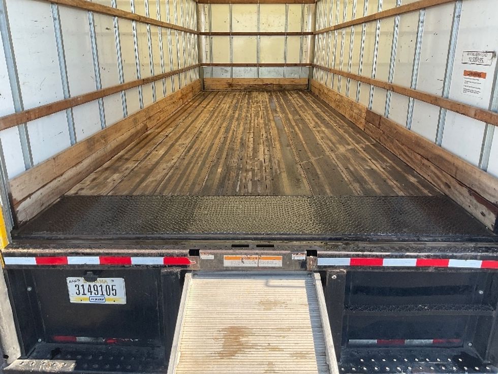 Medium Duty Box Truck-Light and Medium Duty Trucks-International-2022-MV607-Boise-ID-209,874\n\t\tmiles-$ 45,750 - Image 10