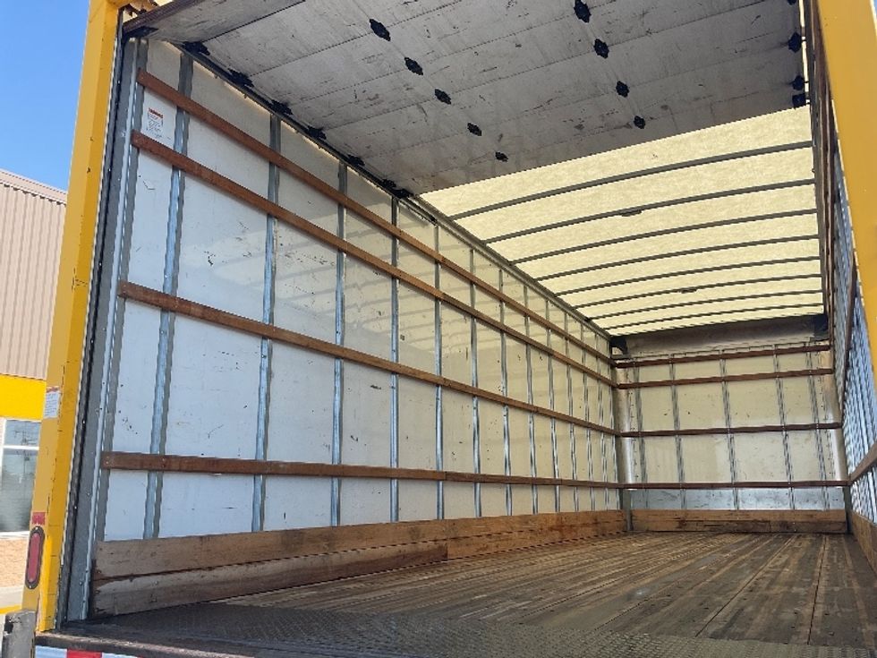 Medium Duty Box Truck-Light and Medium Duty Trucks-International-2022-MV607-Boise-ID-209,874\n\t\tmiles-$ 45,750 - Image 11