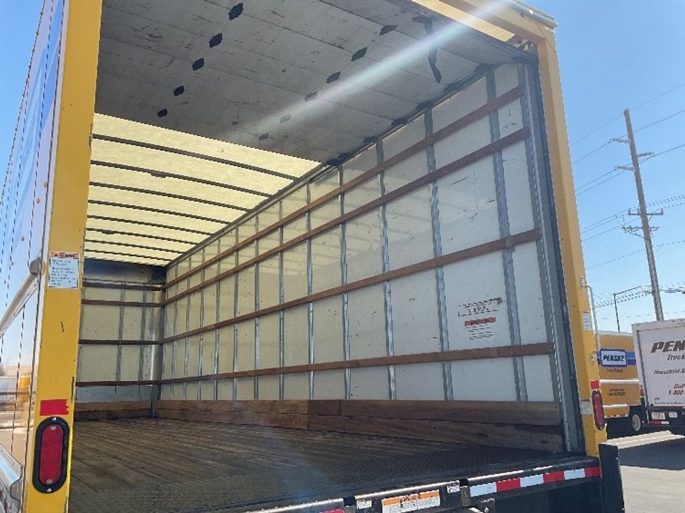 Medium Duty Box Truck-Light and Medium Duty Trucks-International-2022-MV607-Boise-ID-209,874\n\t\tmiles-$ 45,750 - Image 12